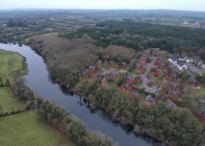 Semesterbostad Erne River